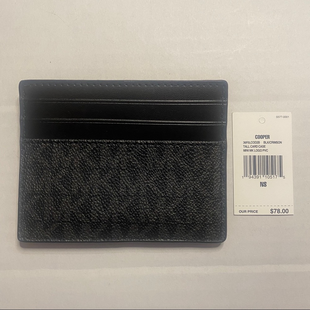 Michael Kors - Picture 2 of 4